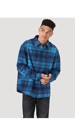 Fender® x Wrangler® Oversized Flannel Shirt, Navy - Navy Plaid